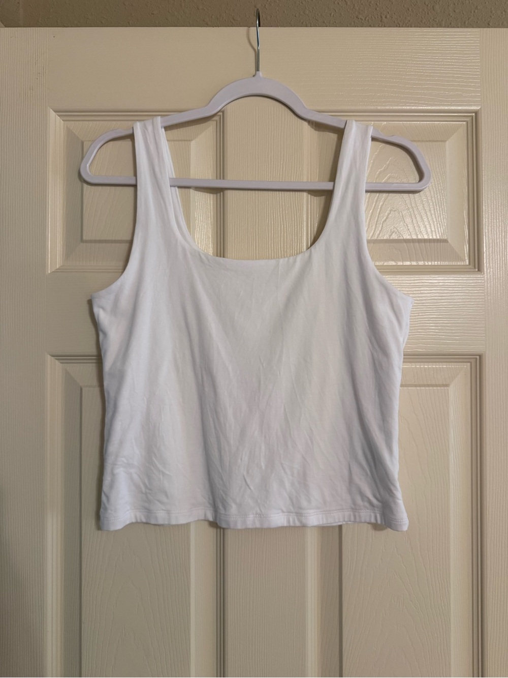Old Navy White Scoop Neck Tank